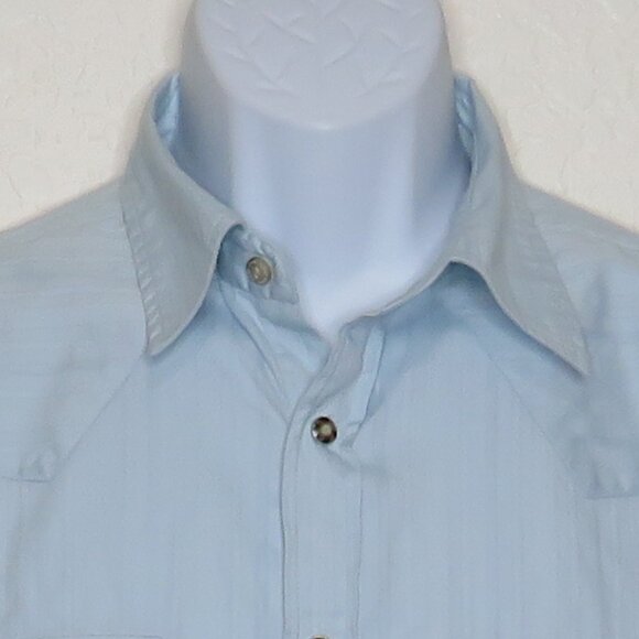 Guess* Men's Long Sleeve Snap Down Curved Hem Pocket Vintage Dress Shirt~ Medium - Picture 5 of 13